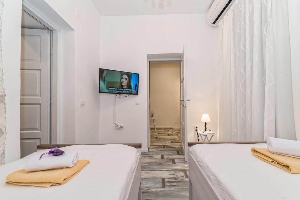 Lanterna Rooms & Apartment Задар Номер фото