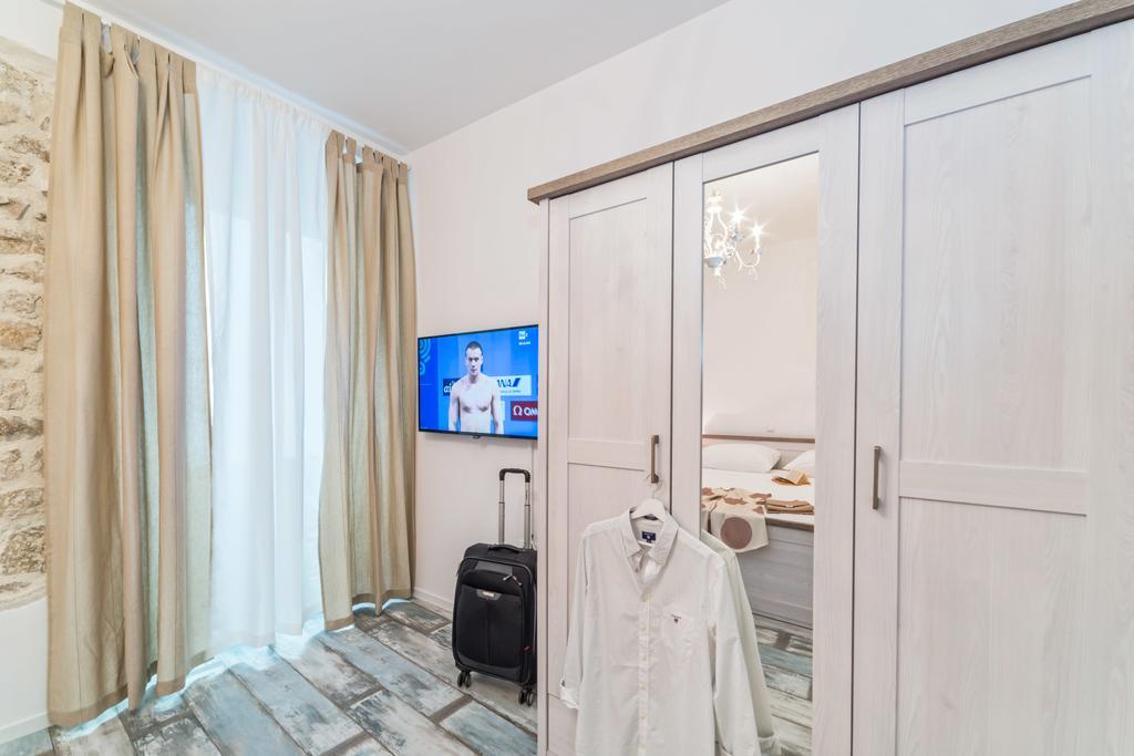 Lanterna Rooms & Apartment Задар Номер фото