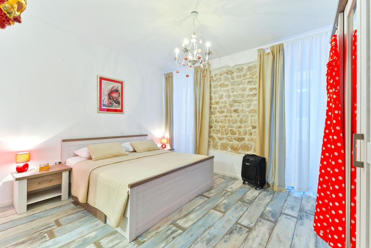 Lanterna Rooms & Apartment Задар Экстерьер фото