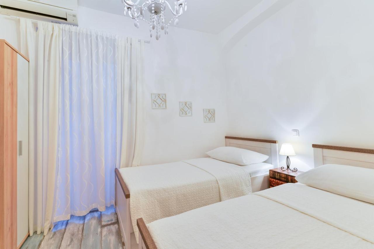 Lanterna Rooms & Apartment Задар Экстерьер фото